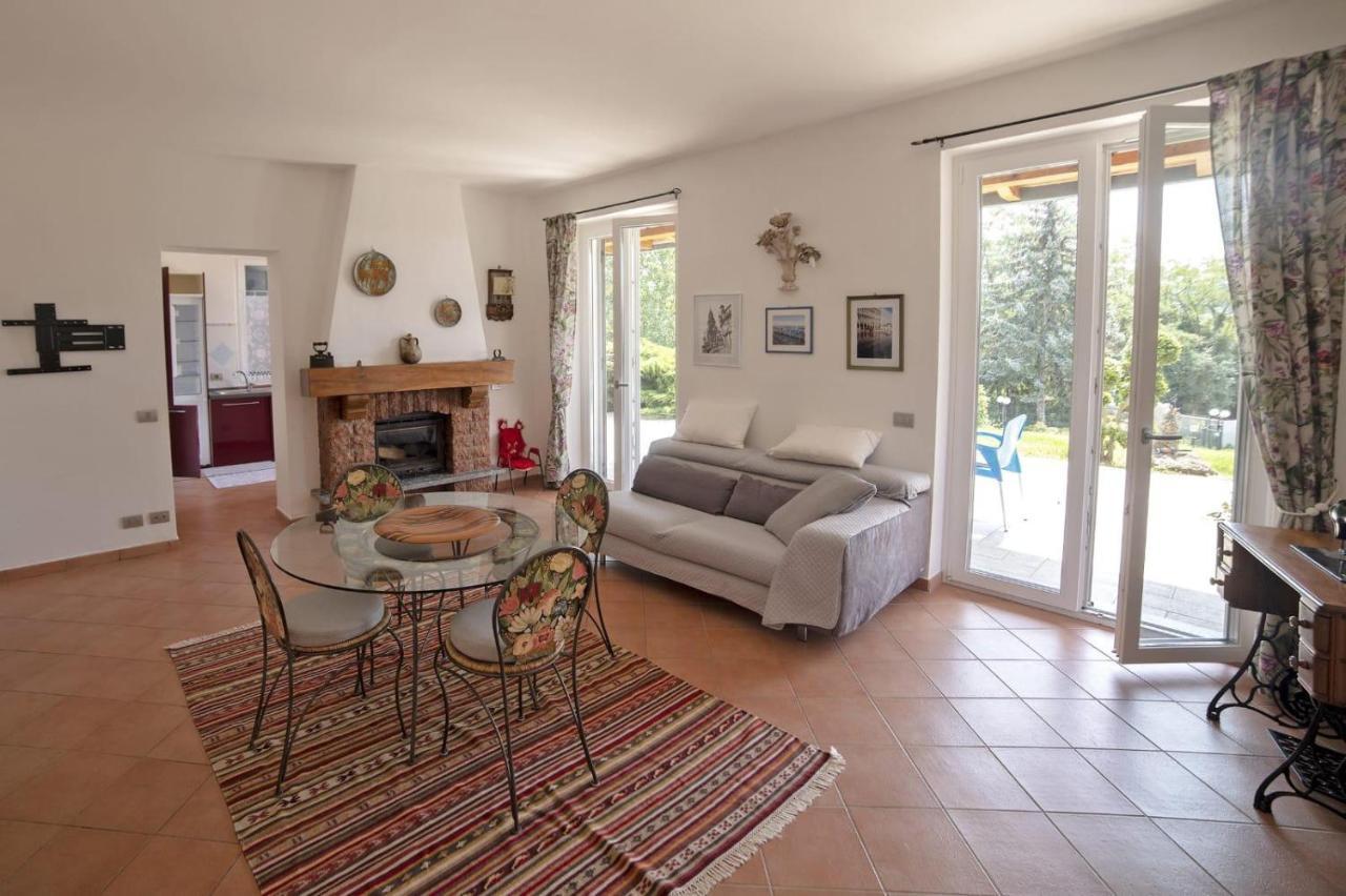 Casa Vacanze Al Capriano Appartamento Mora Cantello Bagian luar foto